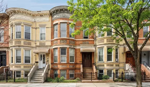 60-67 Putnam Ave, New York, NY 11385