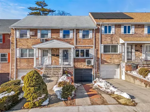 24017 67th Ave, New York, NY 11362