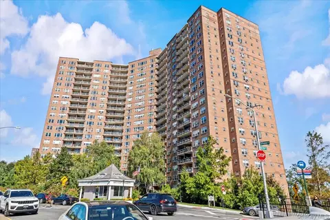 5700 Arlington Ave #5X, New York, NY 10471