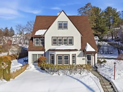 27 Loh Ave, Greenburgh, NY 10591