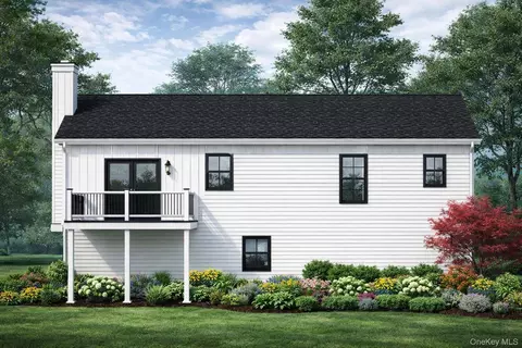 455 Middle Rd # -4, Riverhead, NY 11901 photo 3