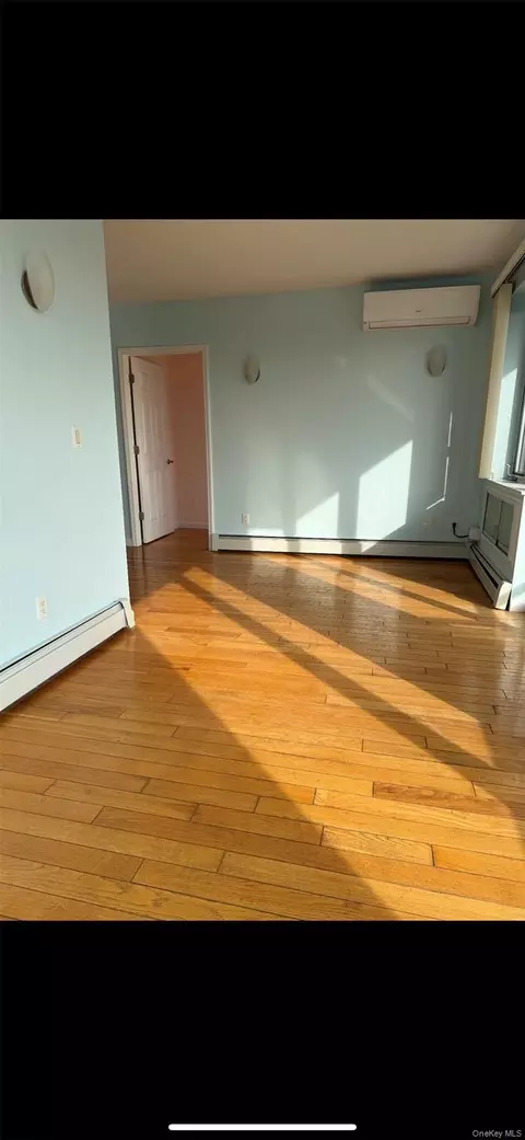 Other - 136-21 Latimer Pl #4L, New York, NY 11354 photo 2 of 5