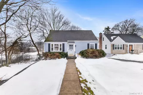 1 Beverly Rd, Yonkers, NY 10710