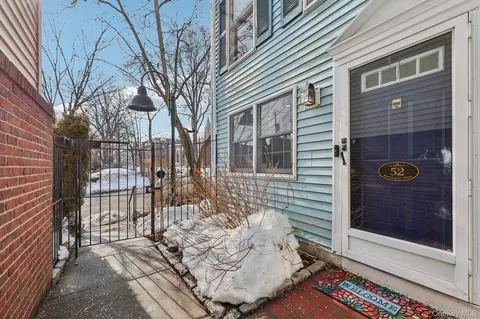 52 Washington Mews #52, Port Chester, NY 10573