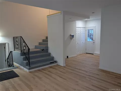 Entry Way - 1407 State Route 208, Shawangunk, NY 12589 photo 1 of 4