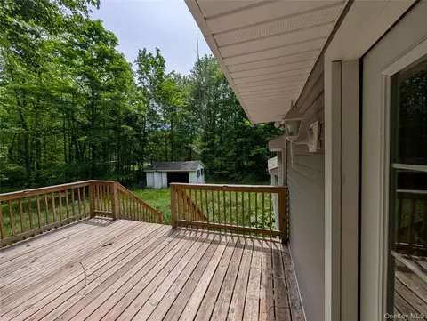Exterior - 1407 State Route 208, Shawangunk, NY 12589 photo 9 of 10