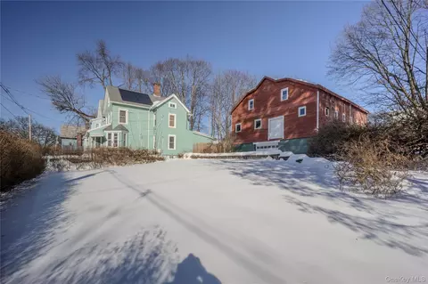 37 Carroll St, Poughkeepsie, NY 12601 photo 14