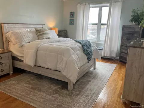 Bedroom - 855 E Broadway #3F, Long Beach, NY 11561 photo 1 of 5