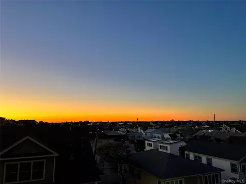 Other - 855 E Broadway #3F, Long Beach, NY 11561 photo 3 of 5
