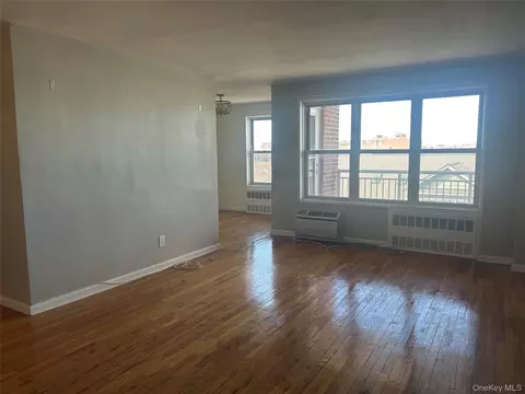 Living - 855 E Broadway #3F, Long Beach, NY 11561 photo 5 of 10