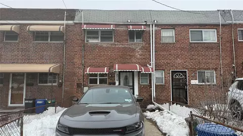Undisclosed, Saint Albans, NY 11413