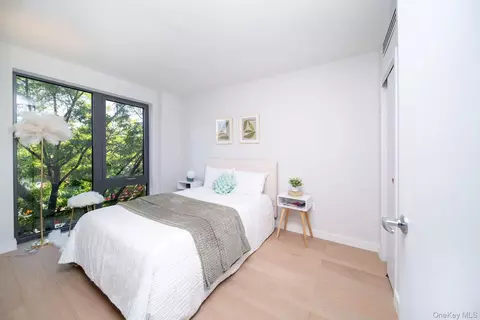 136-80 41st Ave #7B, New York, NY 11355 photo 4