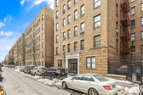 2187 Holland Ave #4G, New York, NY 10462