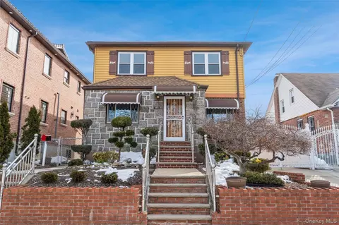 149-19 117th St, South Ozone Park, NY 11420