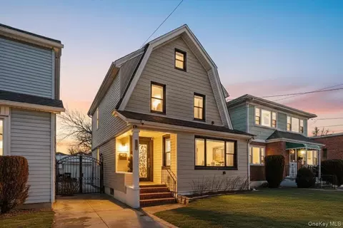 97-21 133rd Ave, New York, NY 11417