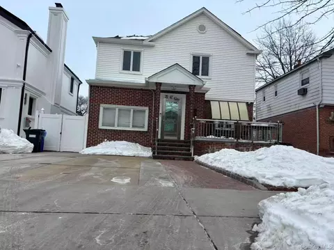 7547 193rd St, Fresh Meadows, NY 11366