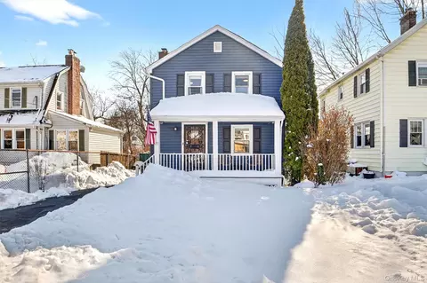81 Walton Ave, White Plains, NY 10606