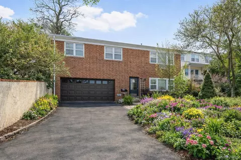 201 Shonnard Ter, Yonkers, NY 10701