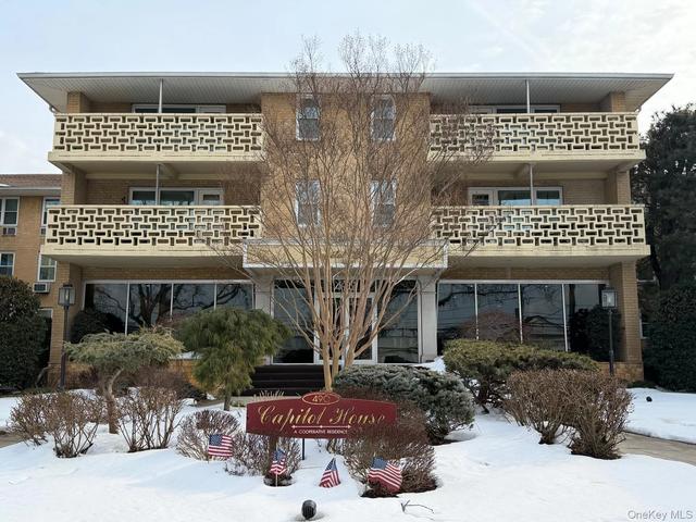 490 Atlantic Ave #115, East Rockaway, NY 11518
