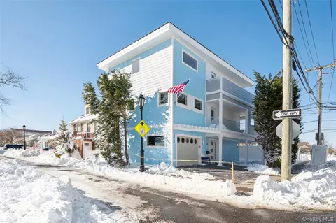 51 Forrester St, Long Beach, NY 11561