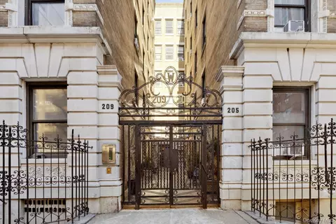 205 W 103rd St #6C, New York, NY 10025