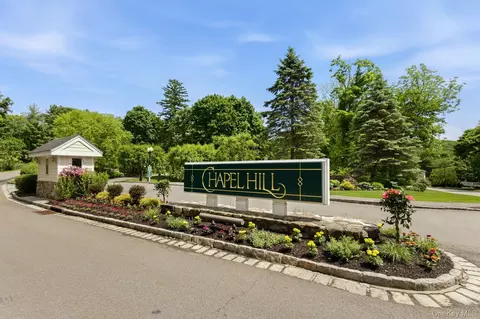 94 Hillcrest Ln, Peekskill, NY 10566