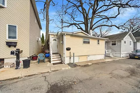 133 Edgewater Park # B, New York, NY 10465