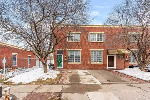 43 Pierce St, Staten Island, NY 10304