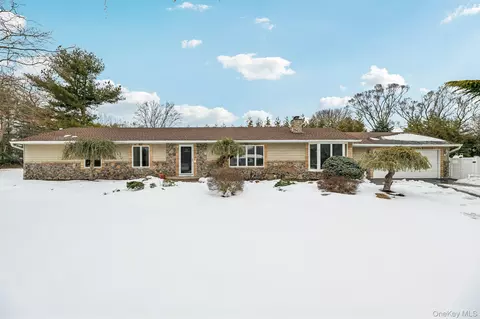 1 Fifty Acre Ct, Saint James, NY 11780