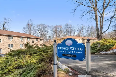14 Scenic Dr #O, Cortlandt, NY 10520
