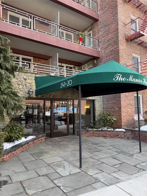 241-20 Northern Blvd #4A, New York, NY 11362