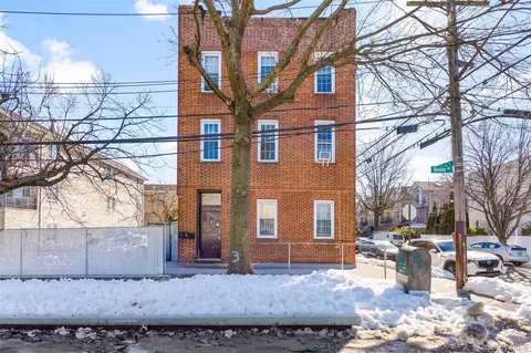 2932 Baisley Ave, New York, NY 10461