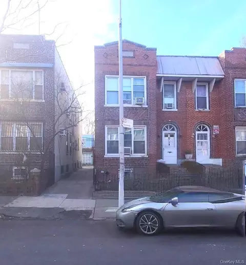 32-28 86th St, New York, NY 11369