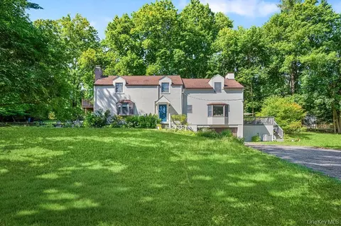 175 Palmer Ln, Mount Pleasant, NY 10594