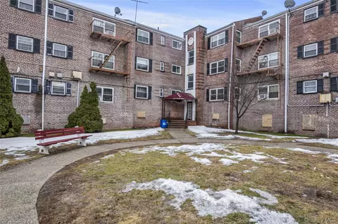 111-01 66th Rd #3B, New York, NY 11375