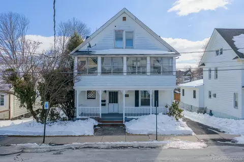 54 Ogden St, Middletown, NY 10940