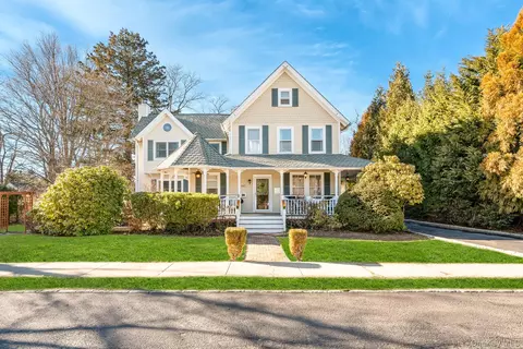 147 Highland Ave, Northport, NY 11768