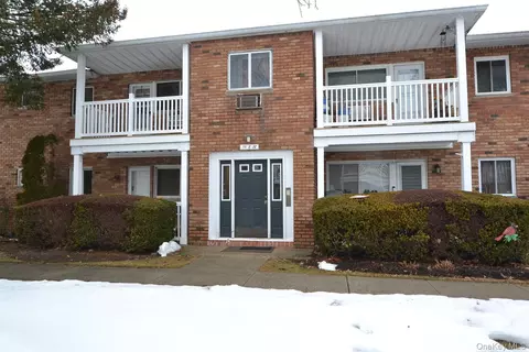 59 Adams Rd, Central Islip, NY 11722