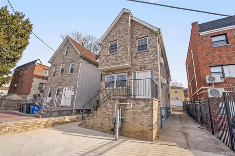 4824 Robertson St, New York, NY 10470