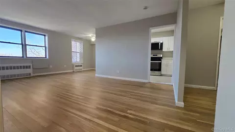 84-09 155th #3B, Howard Beach, NY 11414