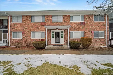 810 Blooming Grove Tpke #36, New Windsor, NY 12553