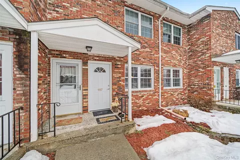 276 Temple Hill Rd #1117, New Windsor, NY 12553
