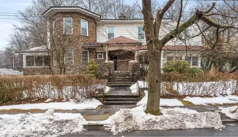 290 Park Hill Ave, Yonkers, NY 10705