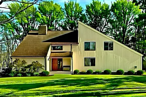 114 Old Lyme Rd, New Castle, NY 10514