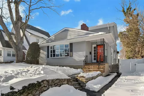 812 Halstead Ave, Mamaroneck, NY 10543