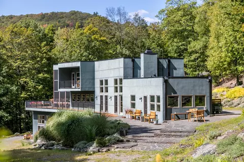 306 Meads Mountain Rd, Woodstock, NY 12498
