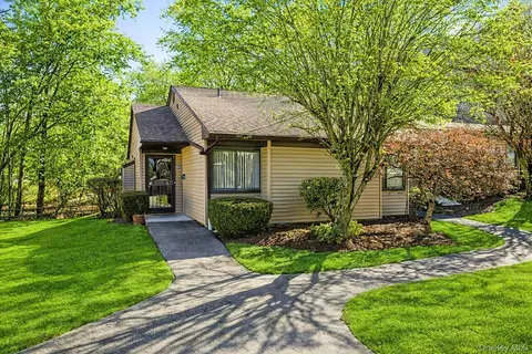 68 Independence Ct # A, Yorktown, NY 10598