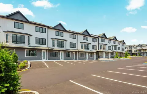 472 W Central Ave #204, Ramapo, NY 10977