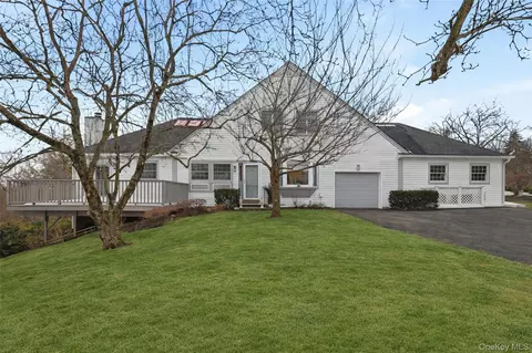12 Brook Hills Cir, White Plains, NY 10605