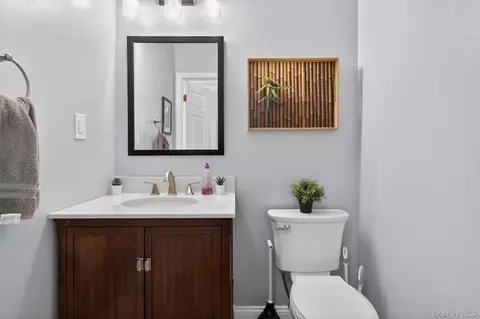 Bath - 223 Eagleton Dr, Monroe, NY 10950 photo 1 of 5
